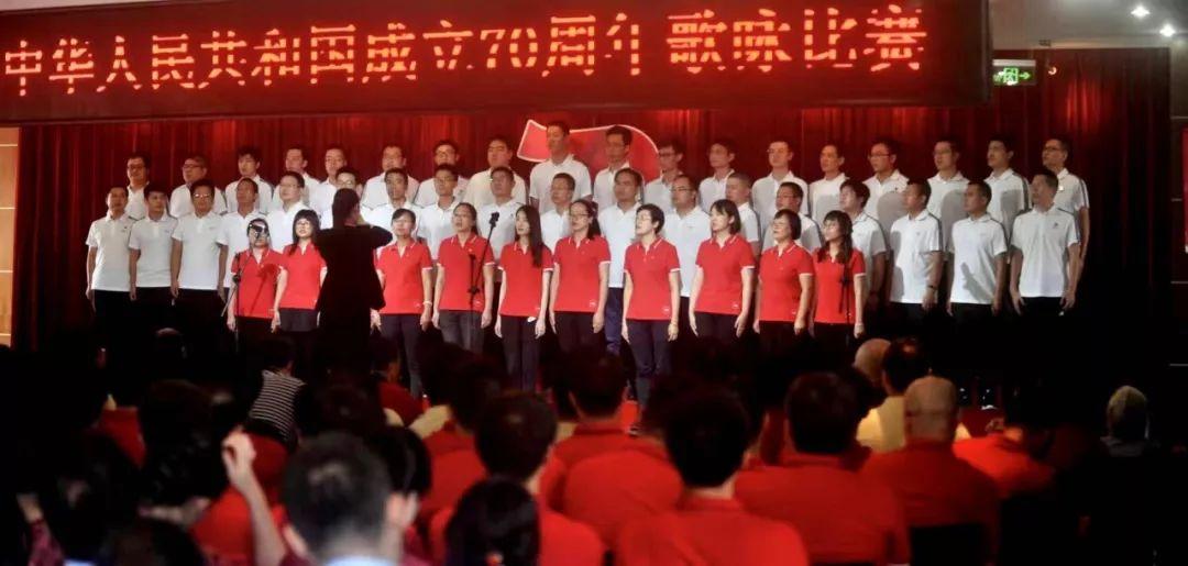 剧中是姐弟，现实是夫妻，相爱21年，凭借《都挺好》又火了